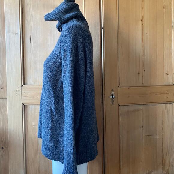 REFORMATION Baby Alpaca Sweater Size L - Picture 2 of 11